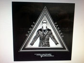 Pyramide und Dreieck ohne Auge Musikindustrie Daddy Yankee